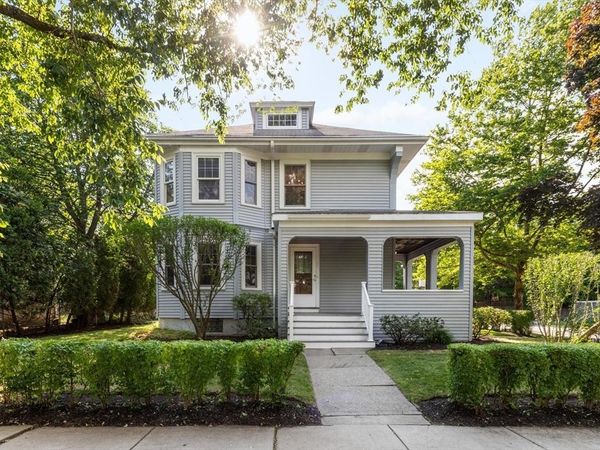9 Spruce St, Belmont, MA 02478