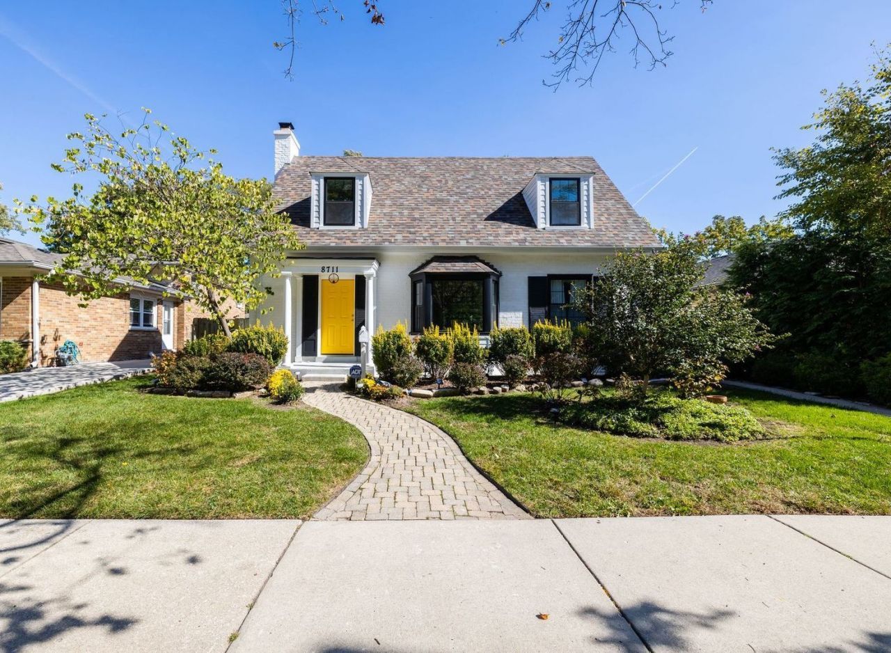 8711 Keeler Avenue , Skokie, IL 60076