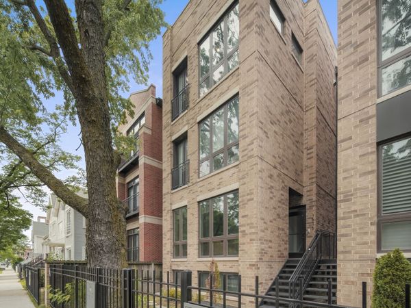 1516 W Diversey Avenue , Unit 3, Chicago, IL 60614