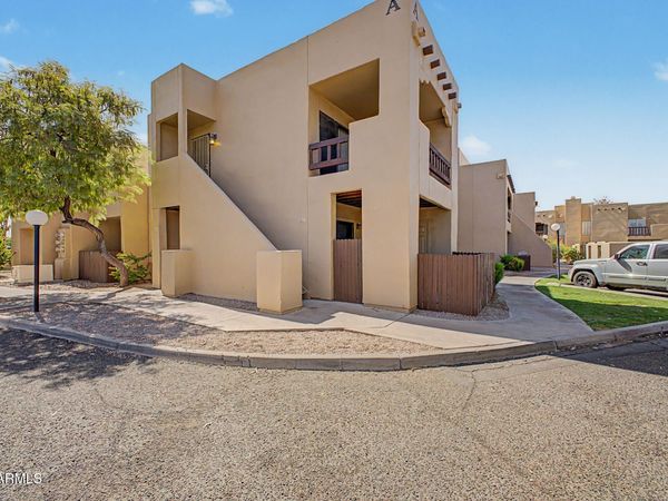 500 N GILA SPRINGS Boulevard, Unit 204, Chandler, AZ 85226