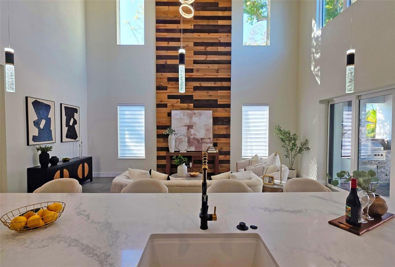 2475 Bay Street , Sarasota, FL 34237 Photo