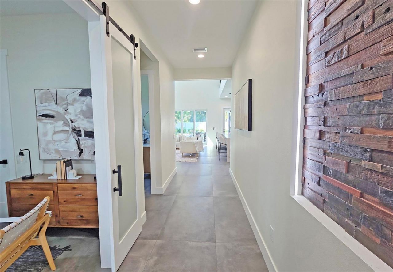 2475 Bay Street , Sarasota, FL 34237 Photo