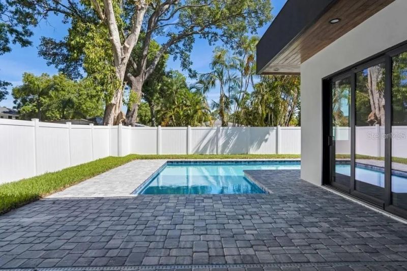 2475 Bay Street , Sarasota, FL 34237 Photo