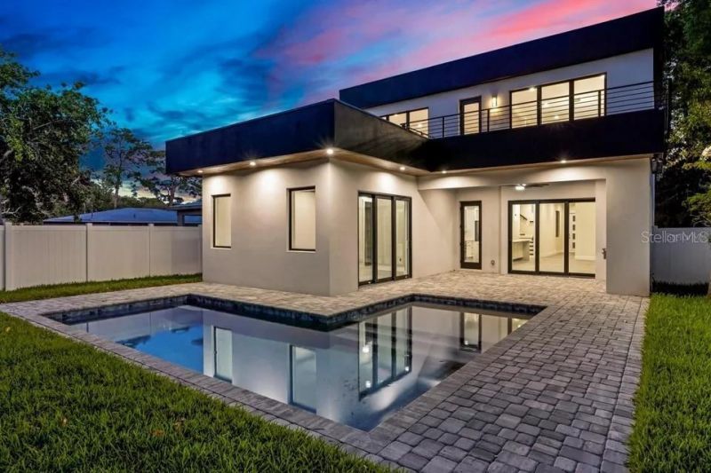2475 Bay Street , Sarasota, FL 34237 Photo
