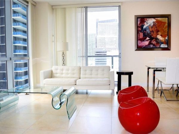 1060 Brickell Avenue, Unit 1617, Miami, FL 33131