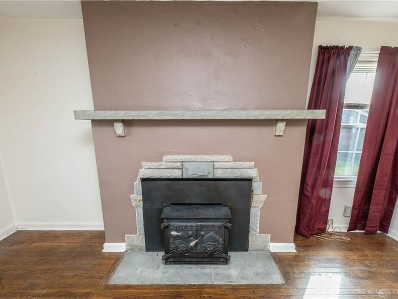 1912 N Sunny Ridge Road, Butler Township, OH 45414 Photo 6