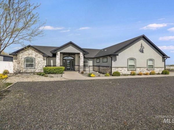3847 N Glasswing Dr, Filer, ID 83328