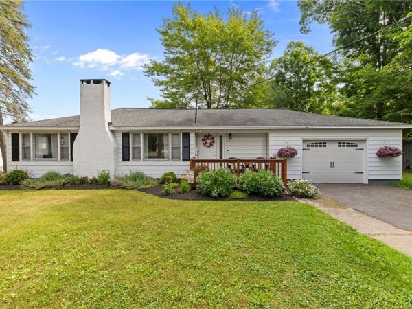 1556 State Route 49, Constantia, NY 13044
