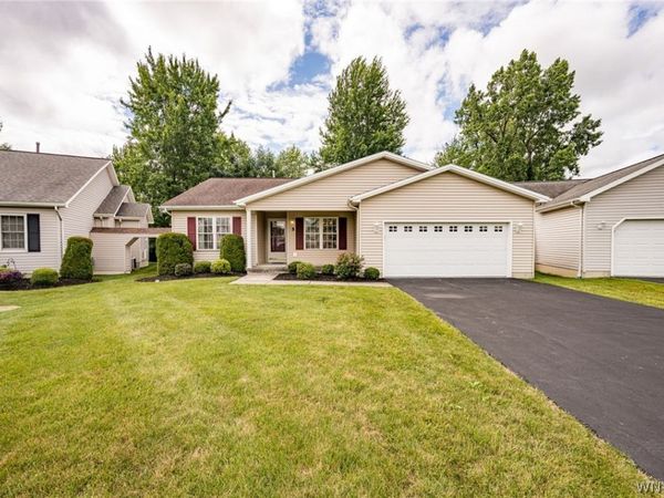 5 Alexander Parkway , North Tonawanda, NY 14120