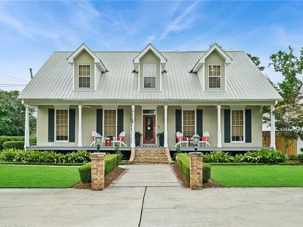 105 W 13TH Avenue , Covington, LA 70433