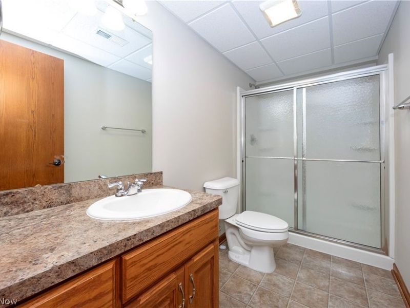 242 Woodbury Circle, Kidron, OH 44618 Photo 19