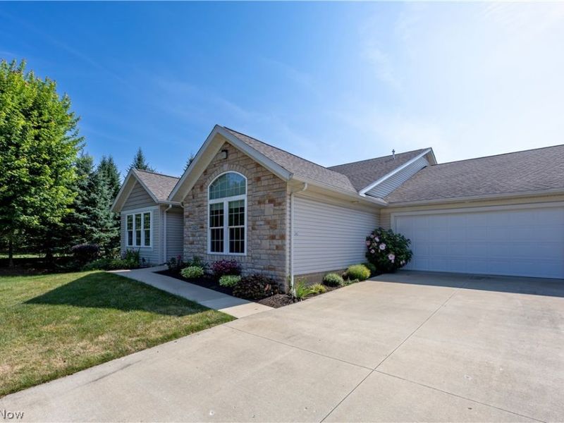 242 Woodbury Circle, Kidron, OH 44618 Photo 24