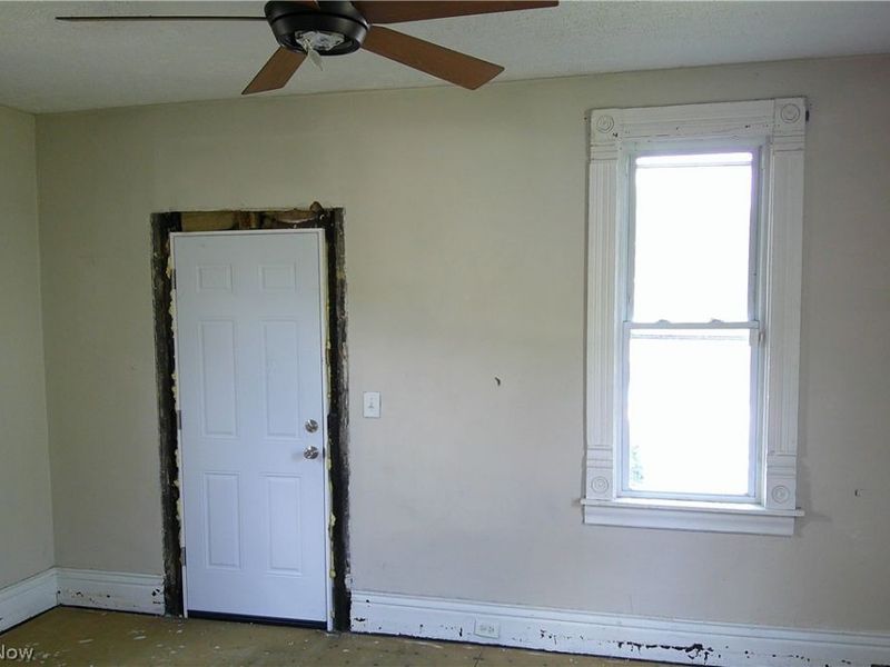 856 Cherry Road NW, Massillon, OH 44647 Photo 3