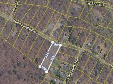 559 Hummingbird Lane, Hawley, PA 18428