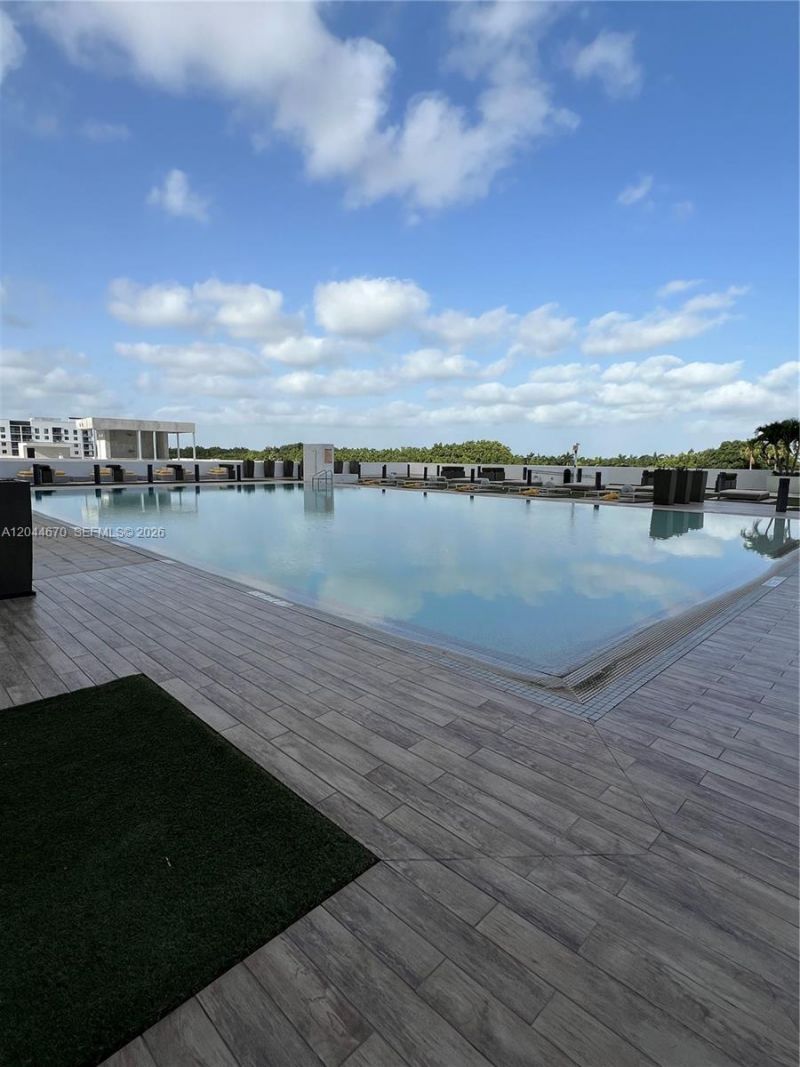 5252 NW 85th Ave , Unit 1707, Doral, FL 33166 Photo