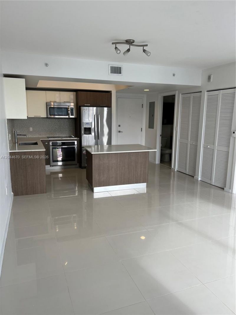 5252 NW 85th Ave , Unit 1707, Doral, FL 33166 Photo
