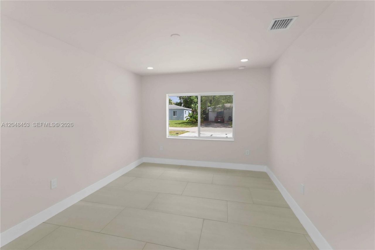 6600 SW 45th St , Miami, FL 33155 Photo