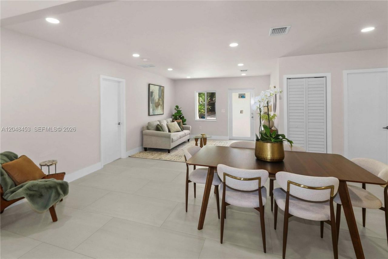 6600 SW 45th St , Miami, FL 33155 Photo
