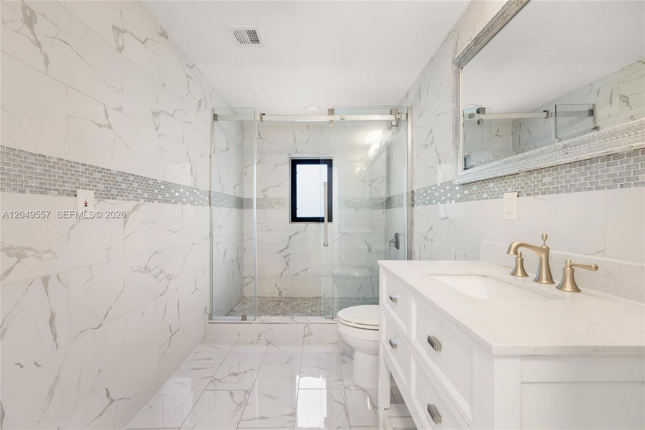 7111 SW 63rd Ave , South Miami, FL 33143 Photo