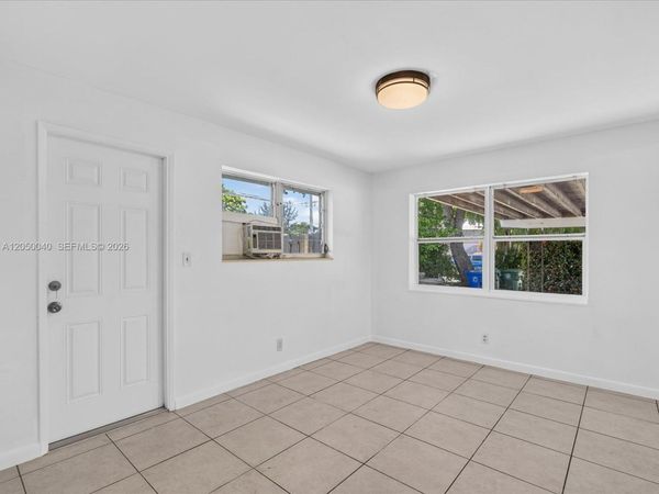 2513 NE 33rd Ave , Unit 1-2, Fort Lauderdale, FL 33305