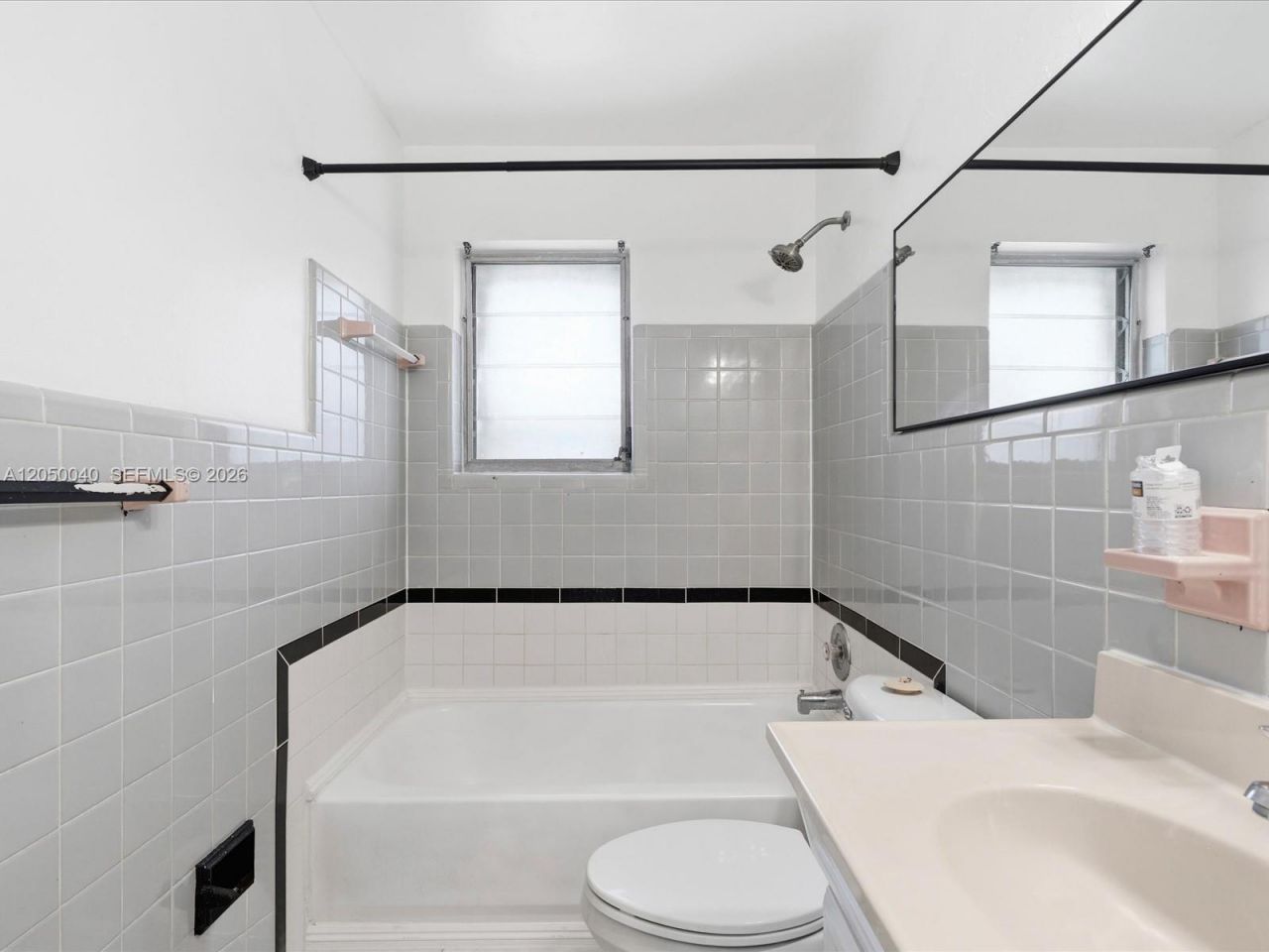 2513 NE 33rd Ave , Unit 1-2, Fort Lauderdale, FL 33305 Photo