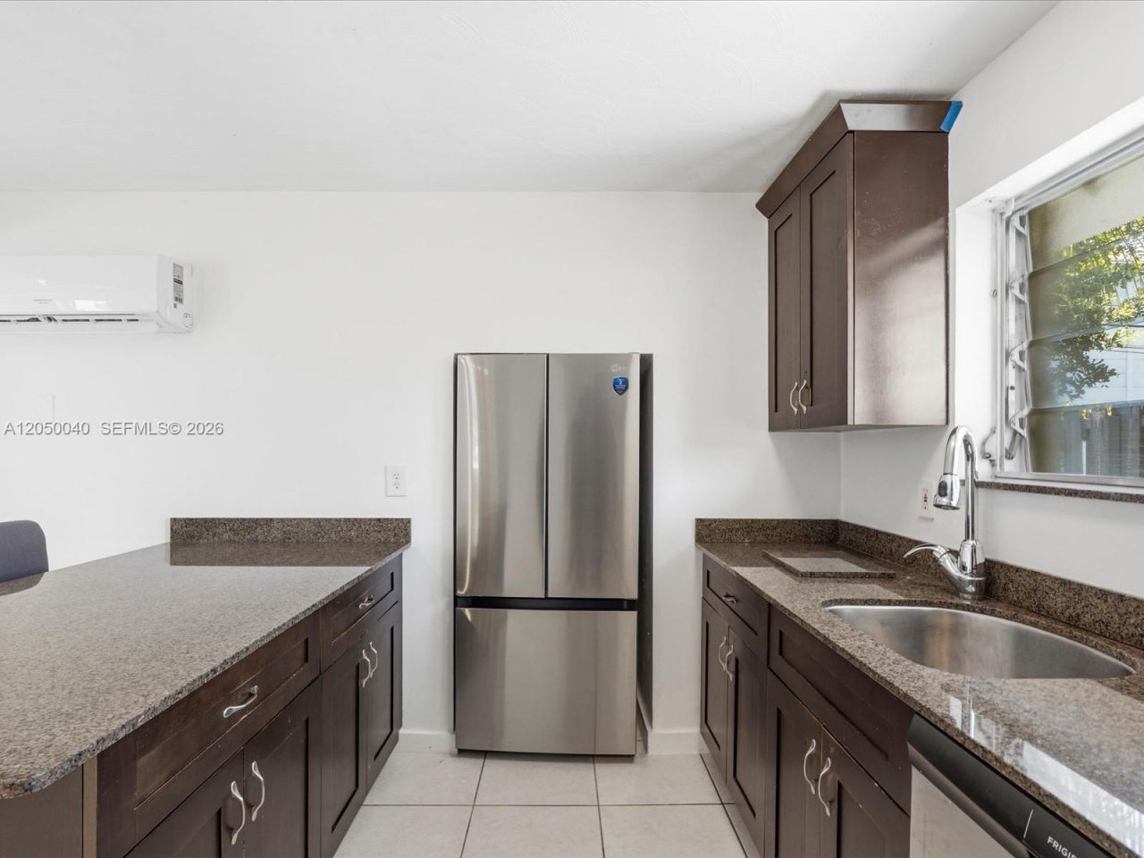 2513 NE 33rd Ave , Unit 1-2, Fort Lauderdale, FL 33305 Photo
