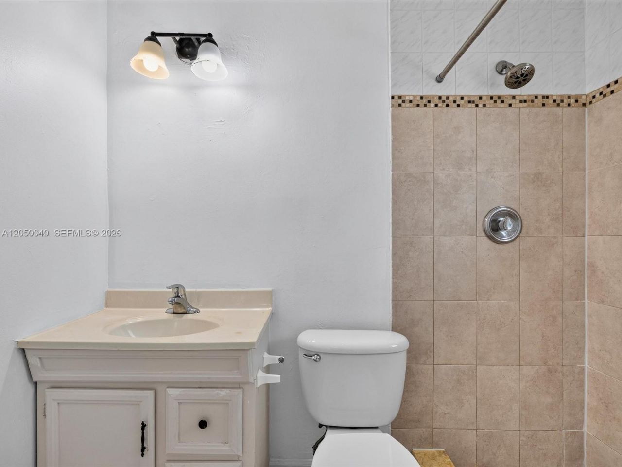 2513 NE 33rd Ave , Unit 1-2, Fort Lauderdale, FL 33305 Photo