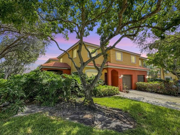 10341 SW 18th St , Miramar, FL 33025