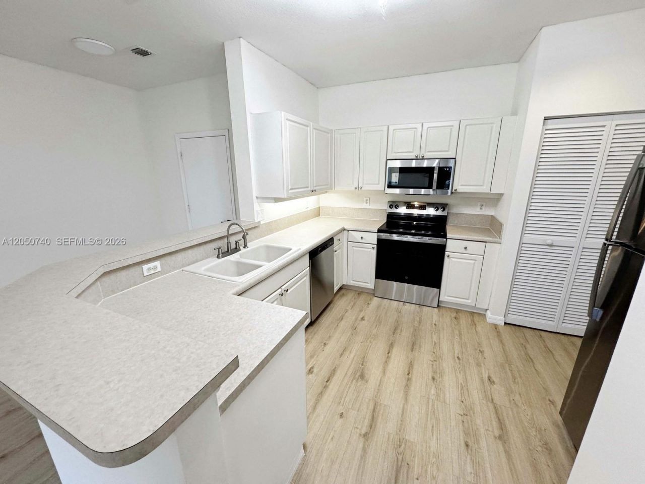 10341 SW 18th St , Miramar, FL 33025 Photo