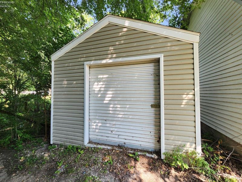 281 Spring Street, Clyde, OH 43410 Photo 11