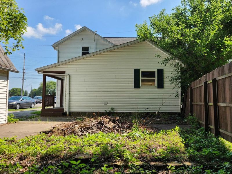 281 Spring Street, Clyde, OH 43410 Photo 13