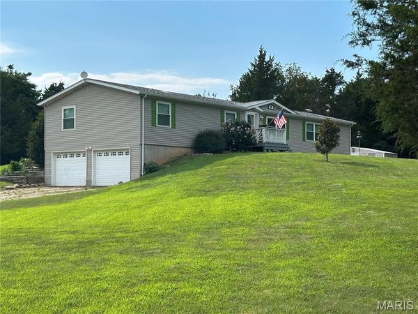 6015 Centerline Drive, French Village, MO 63036