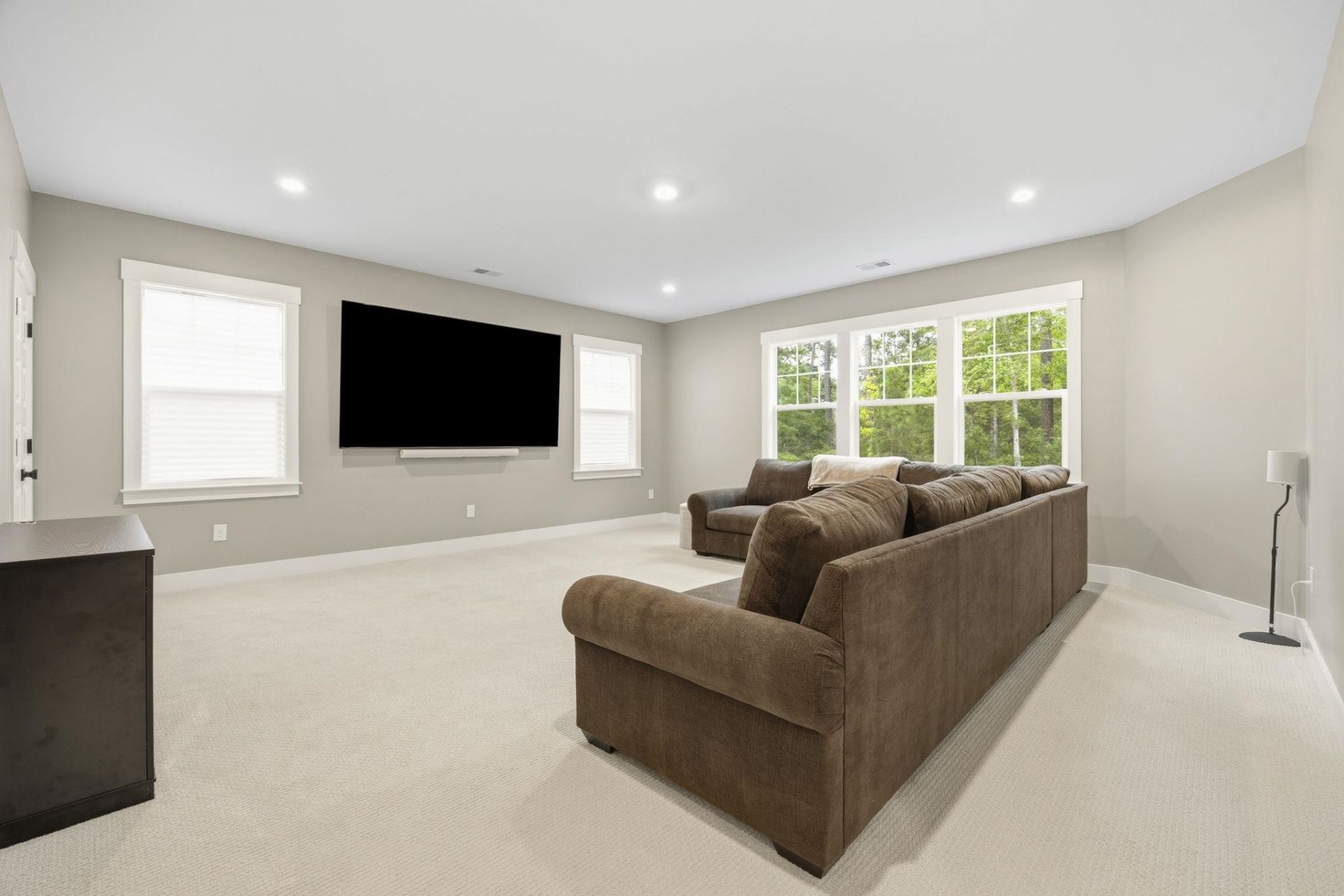 2031 Comradery Way  Photo 28