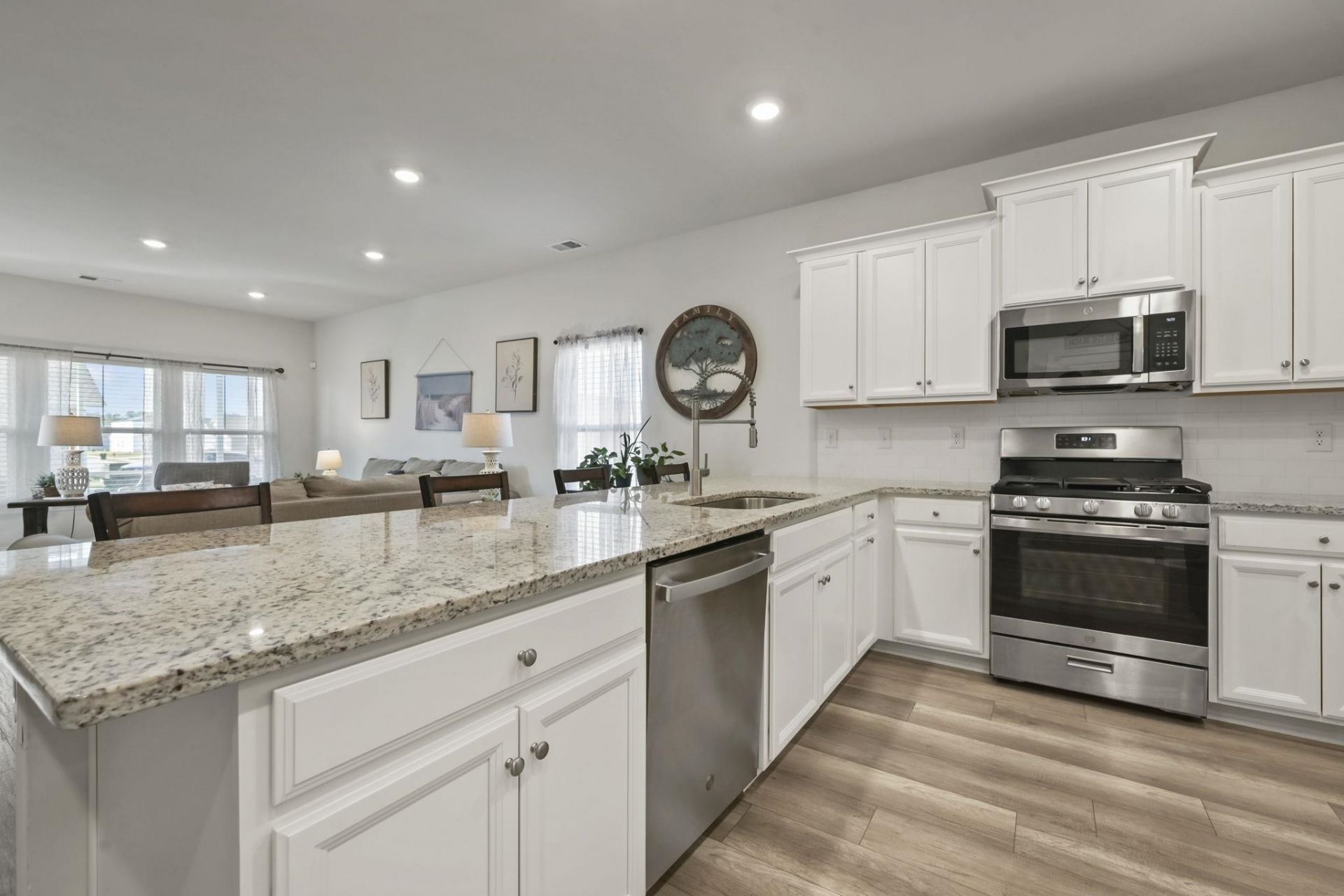 820 Harrison Mill St.  Photo 10