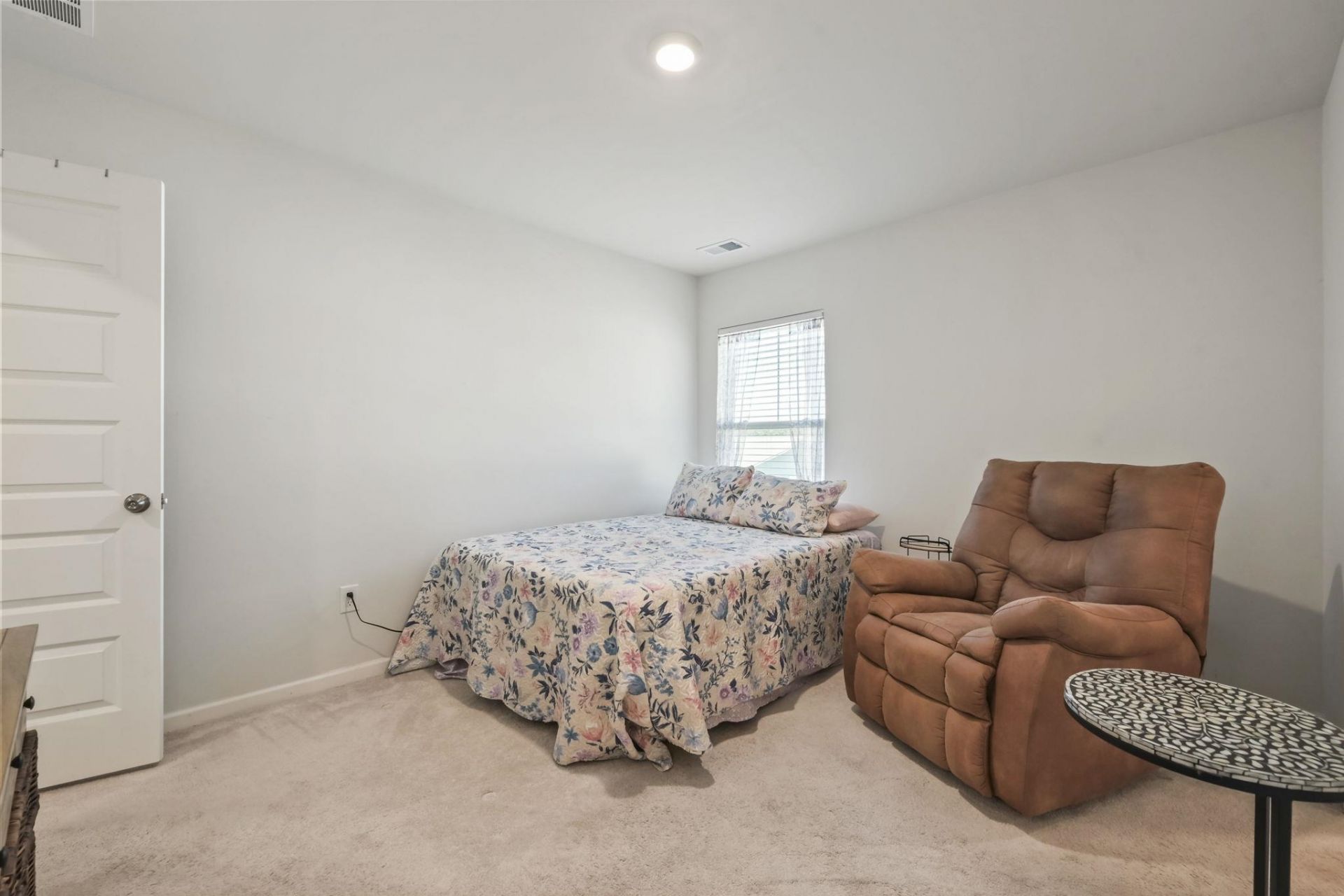 820 Harrison Mill St.  Photo 26