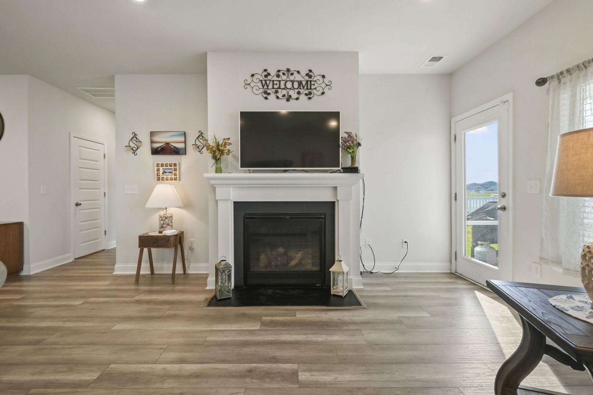 820 Harrison Mill St.  Photo 5