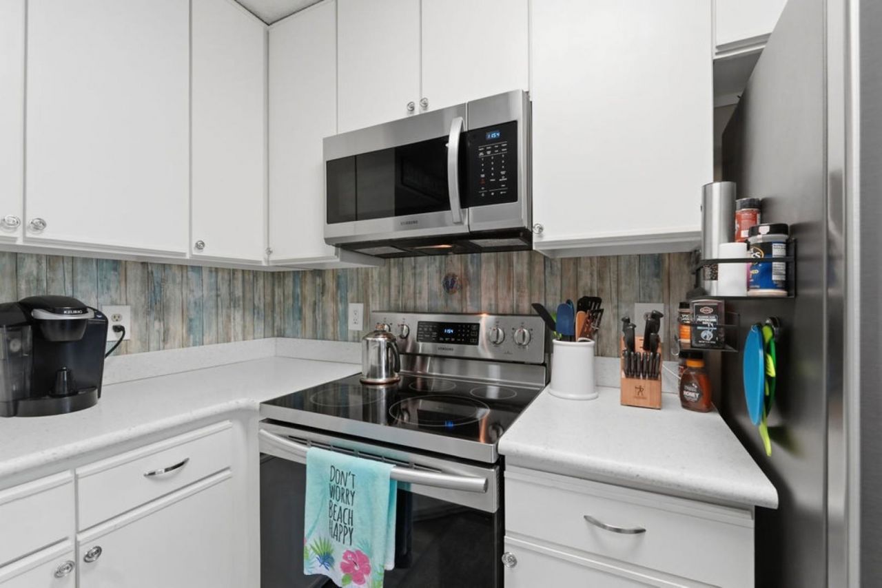 1101 Possum Trot Rd. Photo 10
