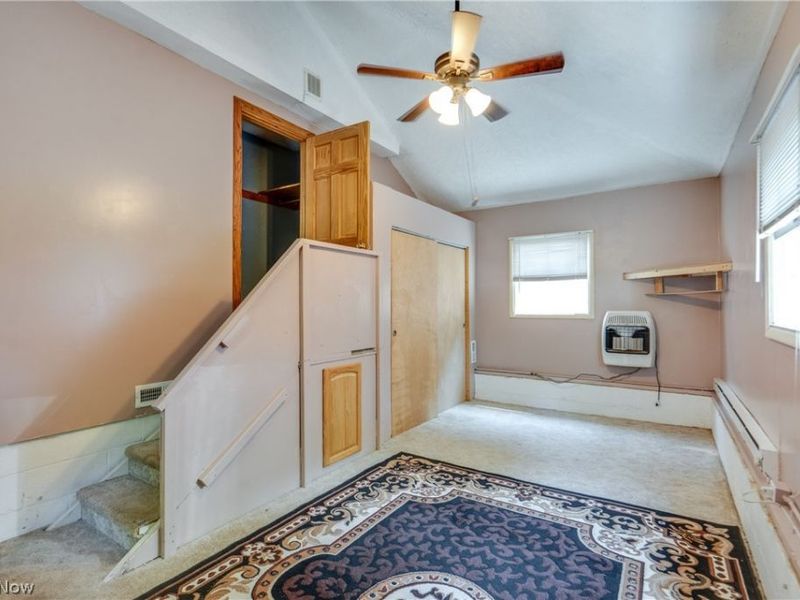 300 N Seneca Street , Rittman, OH 44270 Photo 15
