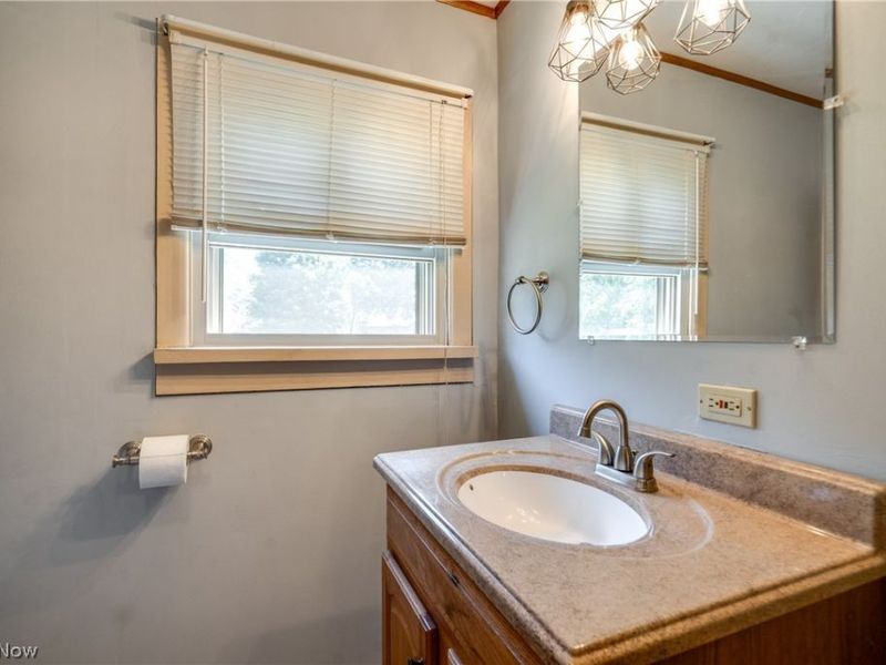 300 N Seneca Street , Rittman, OH 44270 Photo 19
