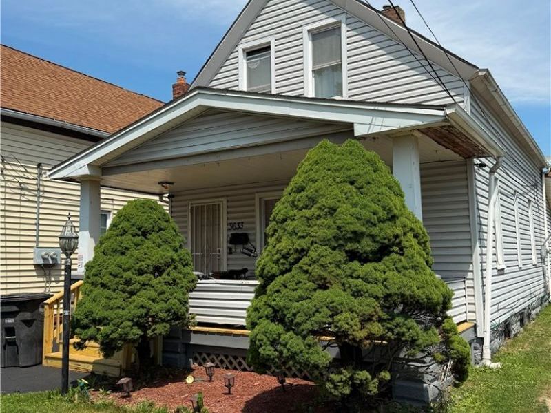 3633 E 47th Street, Cleveland, OH 44105 Photo 2