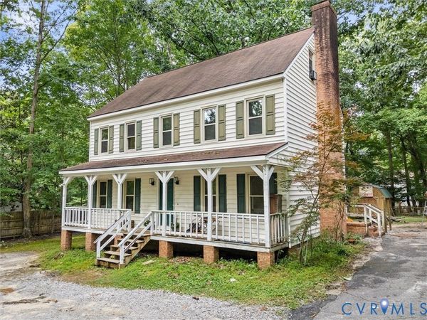 720 Dove Path Lane, Chester, VA 23834