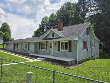 70 Greenbrier Drive, Lost Creek, WV 26385