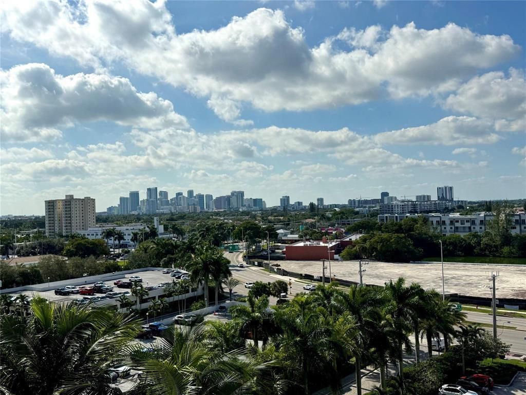1180 N Federal Highway, Unit 809, Fort Lauderdale, FL 33304 Photo
