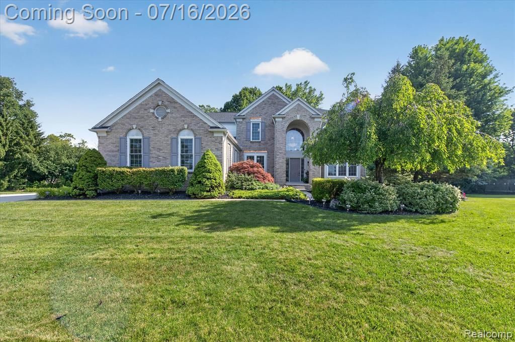 48560 Manhattan Circle, Canton Township, Mi 48188 Main Photo