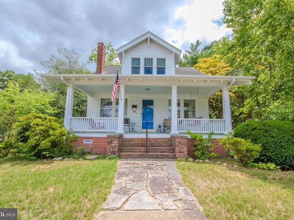 512 W COLLEGE AVENUE, SALISBURY, MD 21801