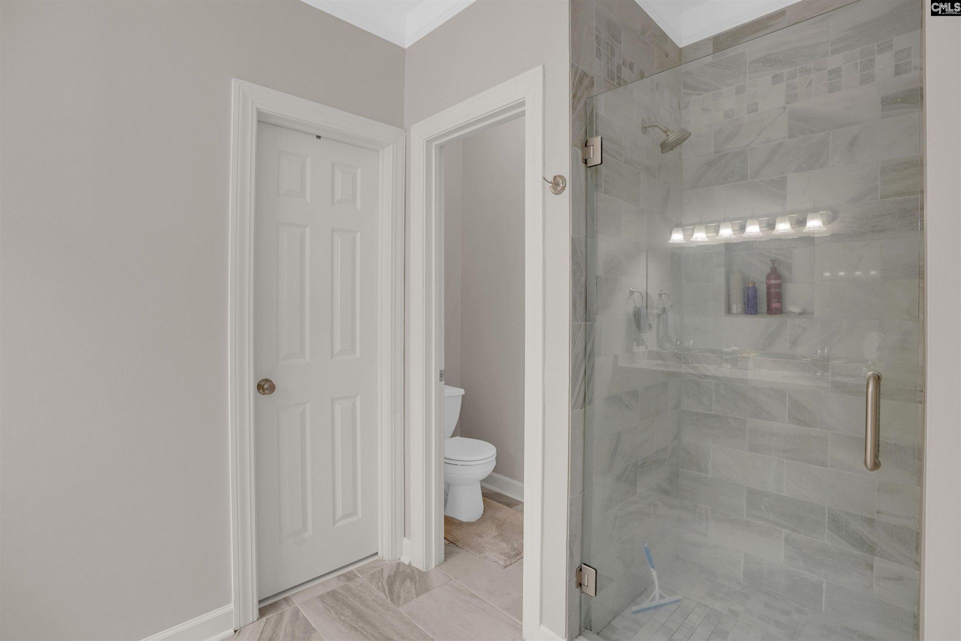 130 Chestnut Woods Lane  Photo 23