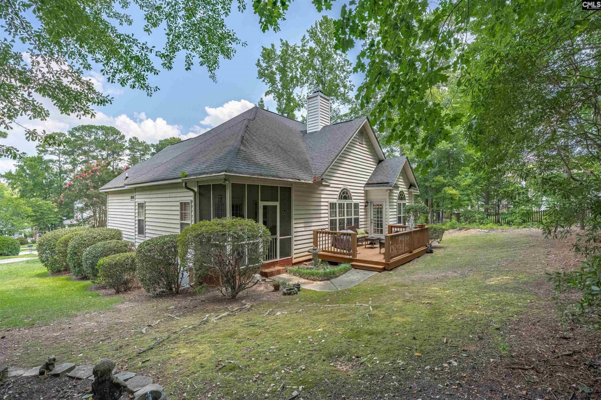 130 Chestnut Woods Lane  Photo 31