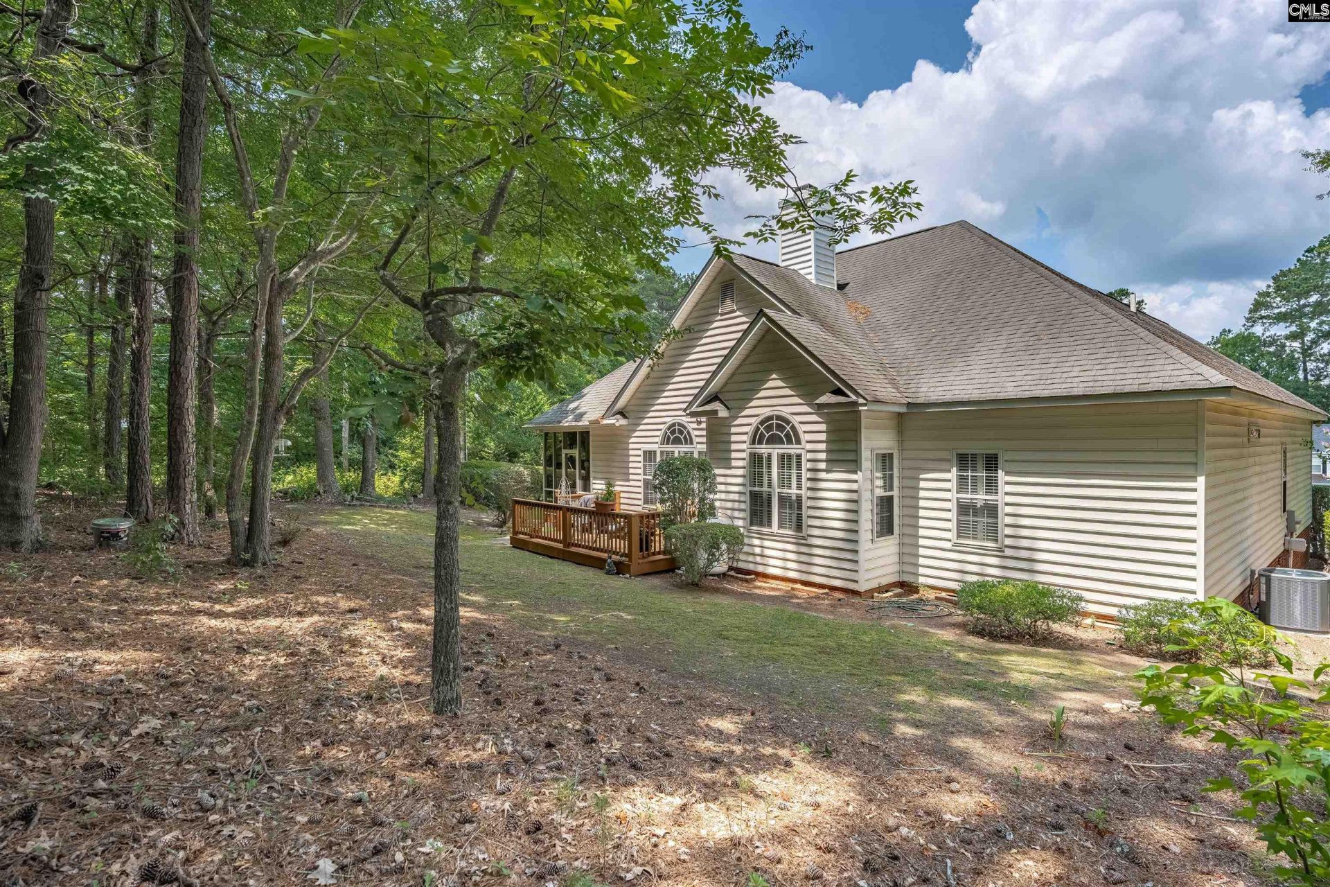 130 Chestnut Woods Lane  Photo 32