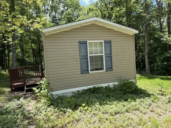 15 Via Milano , Smock, PA 15480