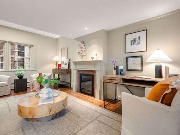21 Walnut, Unit M, Boston, MA 02108